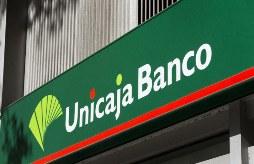 Banking in Spain with Unicaja Banco: Accounts, Loans, Cards and Services for Individuals